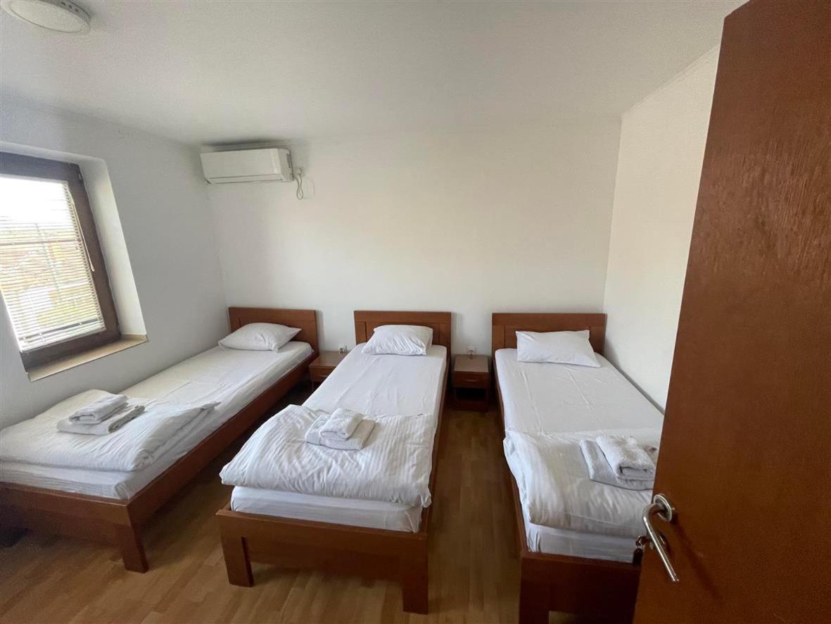Rooms Gat Subotica Exterior photo
