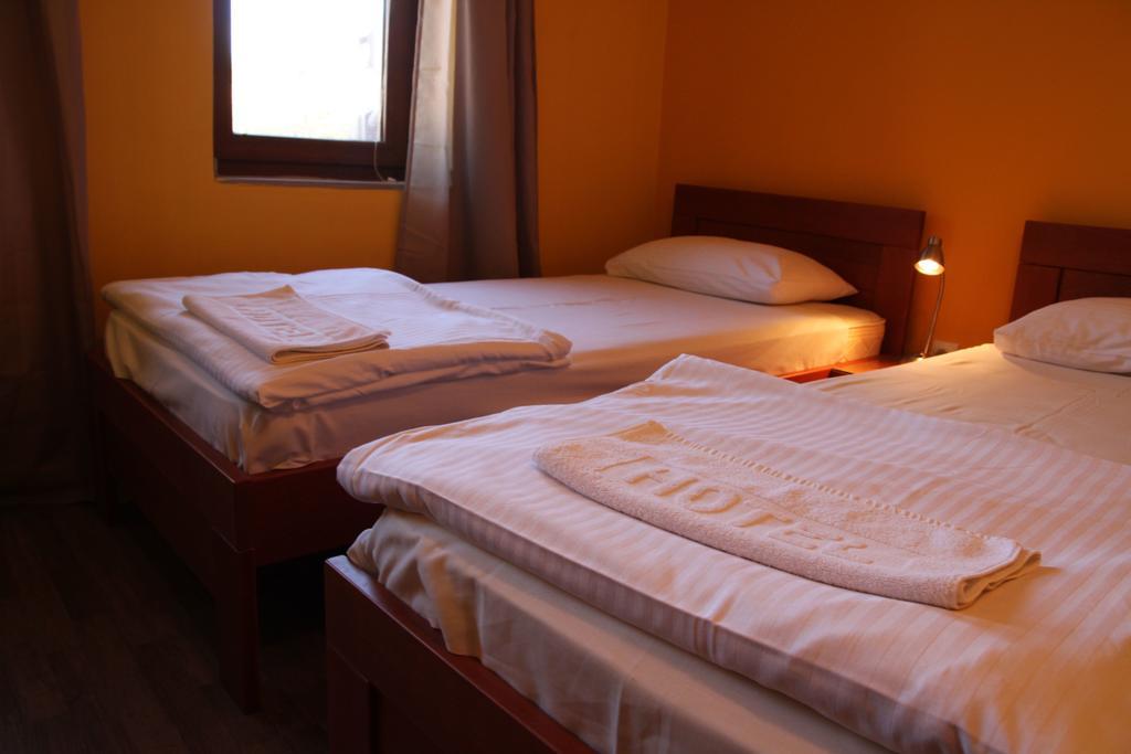 Rooms Gat Subotica Exterior photo